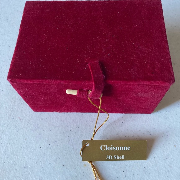 Cloisonné shell ornament with beautiful fish, original velvet packaging - Picture 6 of 6